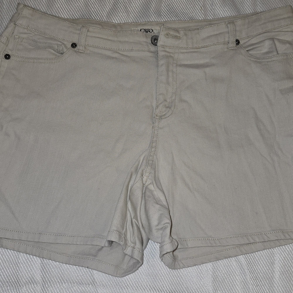 Cato Women's Beige Jean Shorts